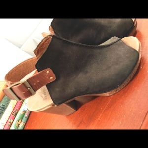 Dansko Reggie Suede Mules